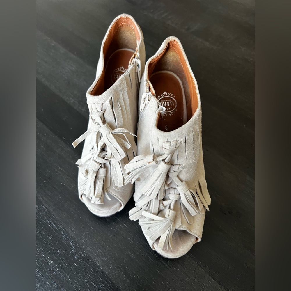 Jeffrey Campbell Mary Lou Wedge